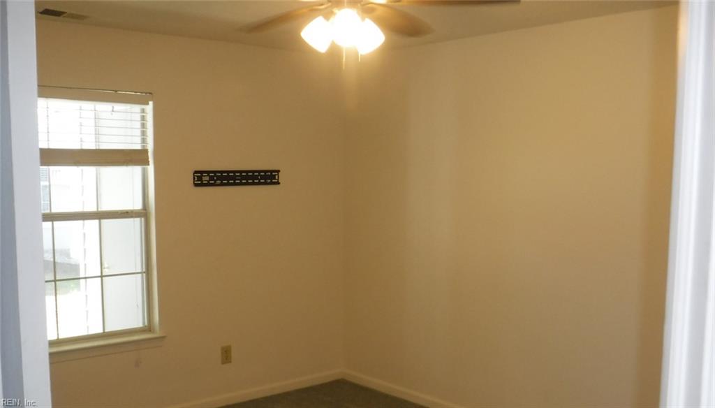 423 Seahorse Rn Property Photo 8