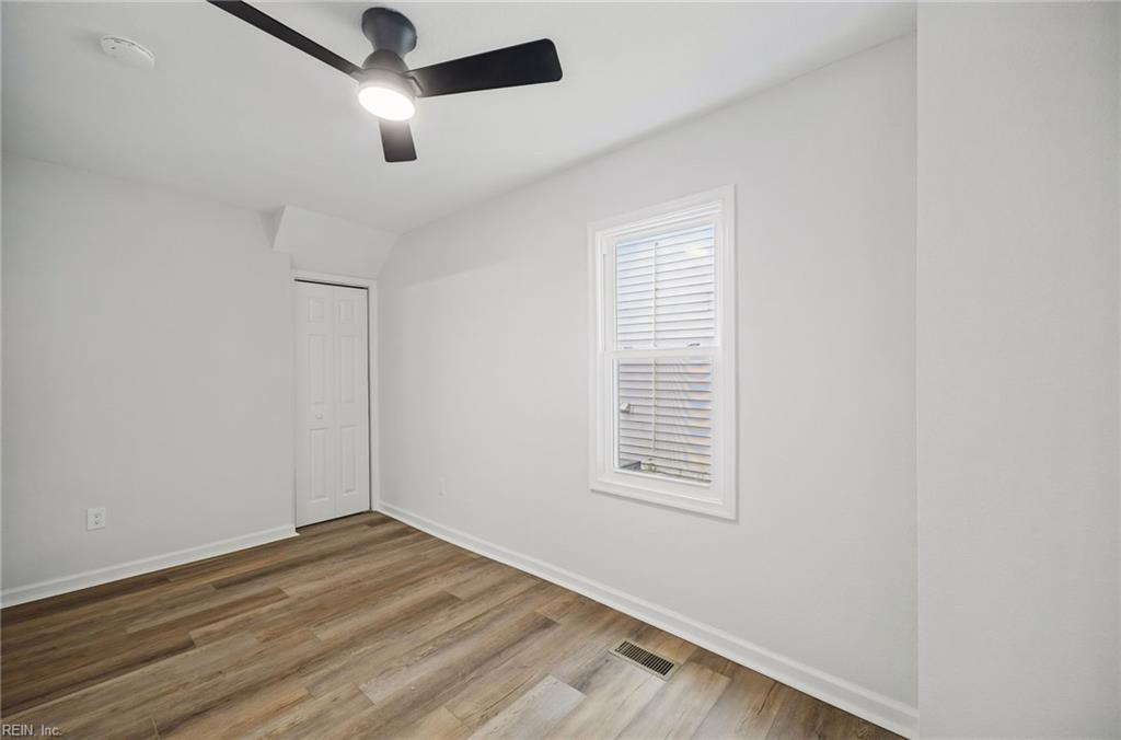 322 Clay St Property Photo 15