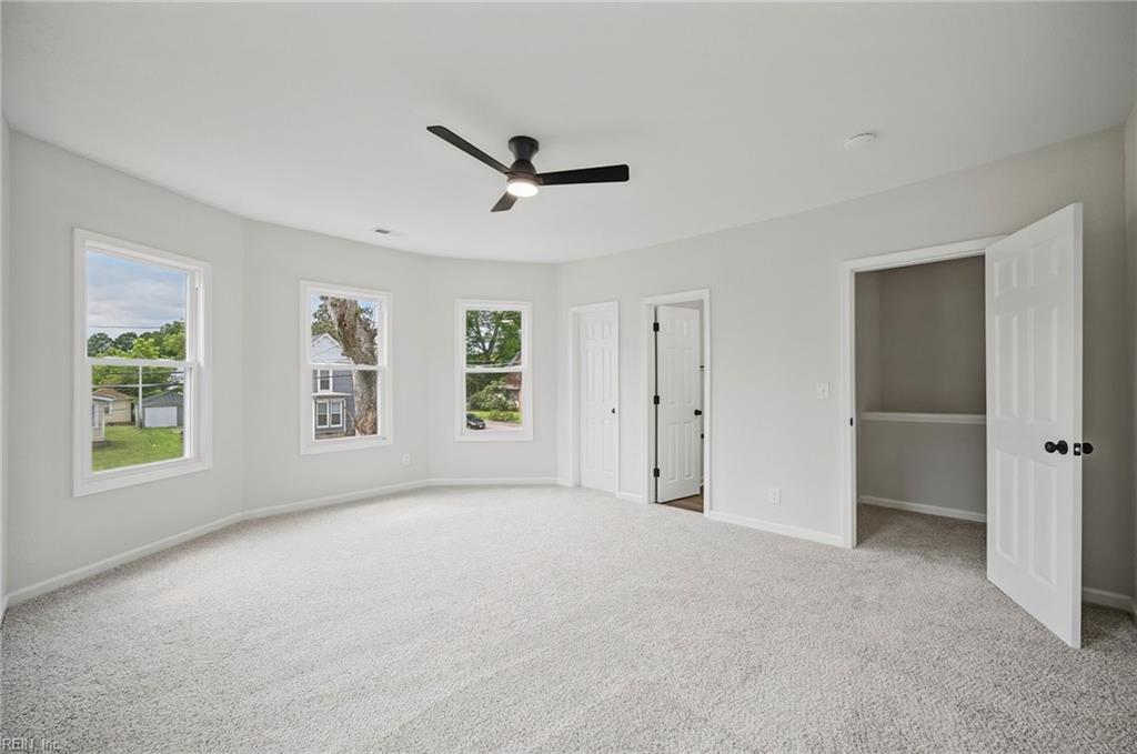 322 Clay St Property Photo 29