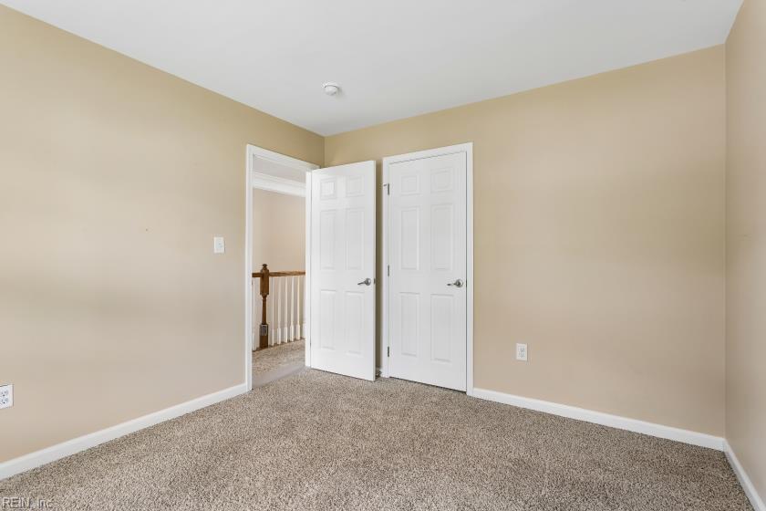 627 Leonard Ln Property Photo 24