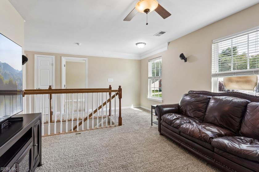 627 Leonard Ln Property Photo 31