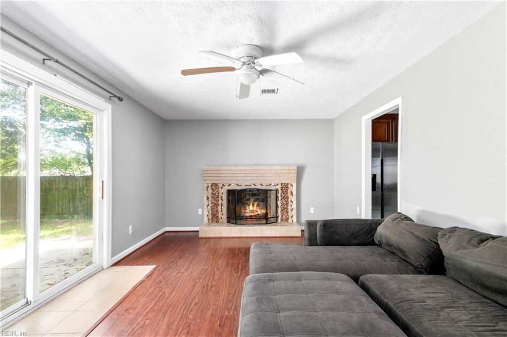 2502 Livesay Rd Property Photo 14