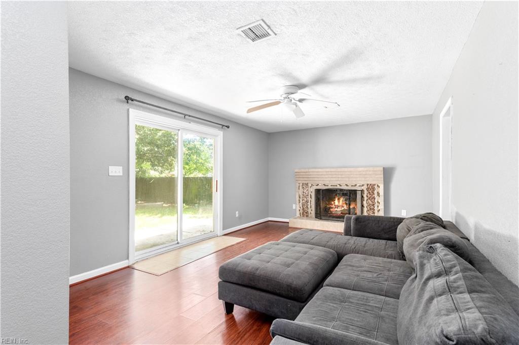 2502 Livesay Rd Property Photo 15