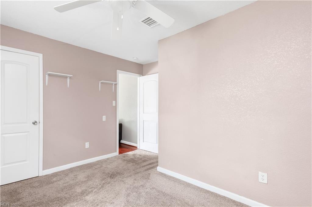 2502 Livesay Rd Property Photo 17