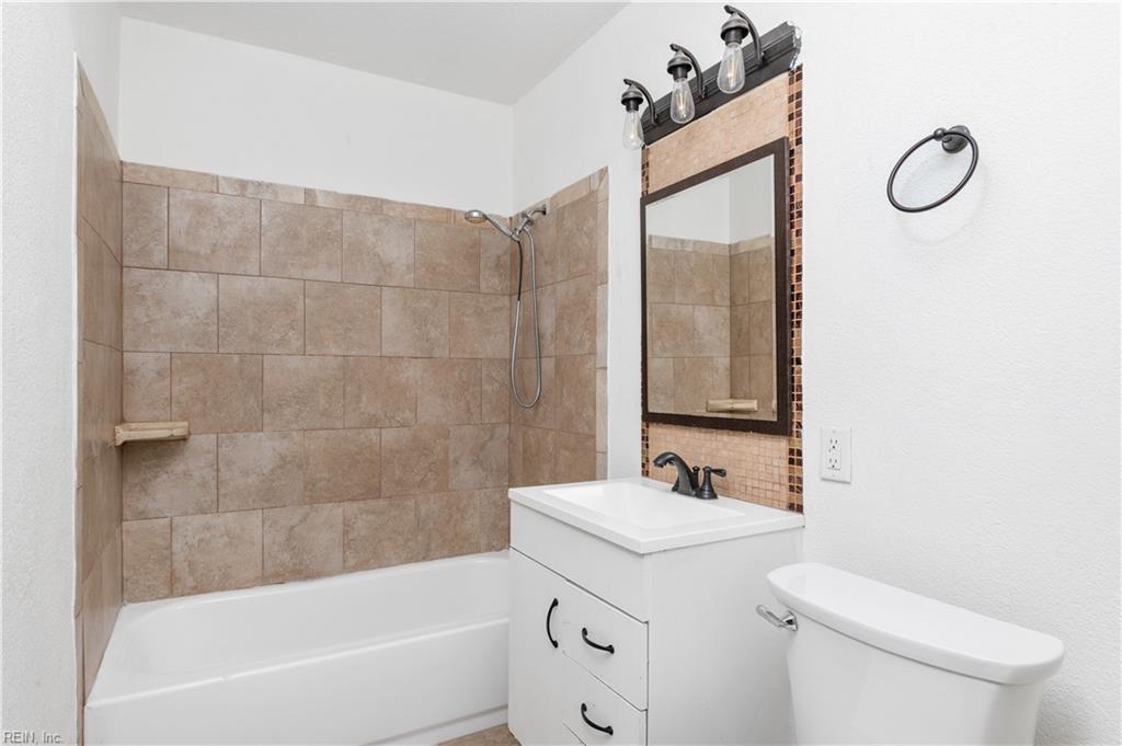 2502 Livesay Rd Property Photo 30