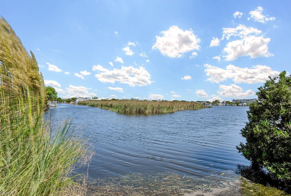 3665 Sandpiper Rd Property Photo 4