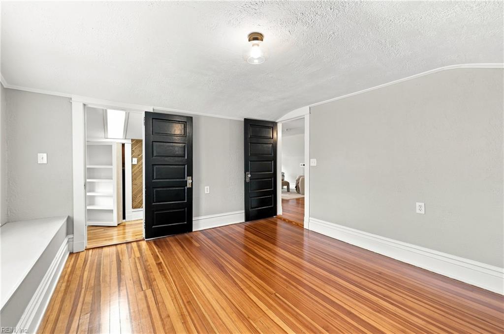 5812 Hampton Blvd Property Photo 40
