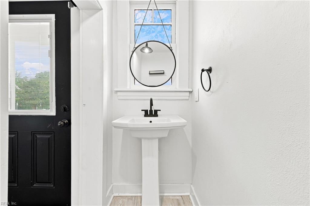 5812 Hampton Blvd Property Photo 44