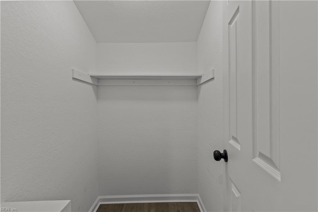 810 Lincoln Ave Property Photo 19