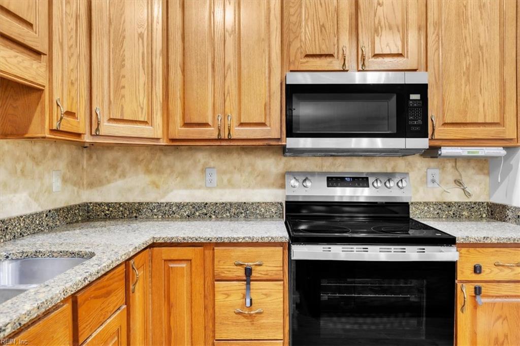 2231 White House Cv Property Photo 14