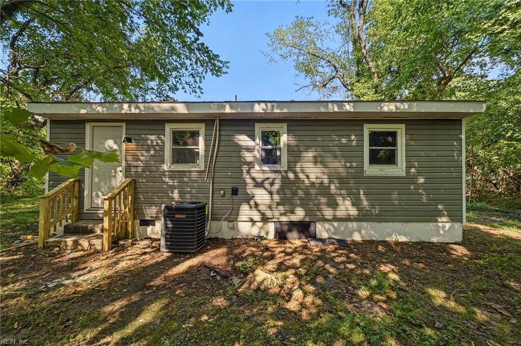 186 Railroad St Property Photo 21