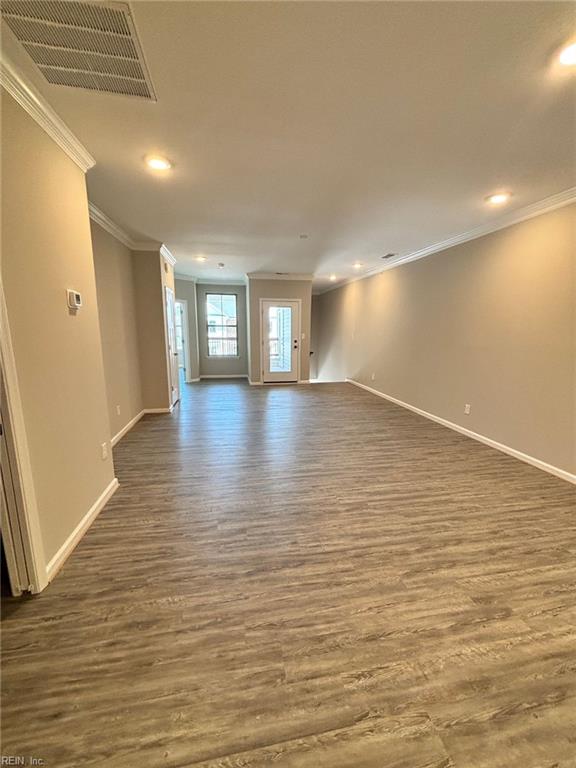 1310 Kathy Ann Way E Property Photo 5
