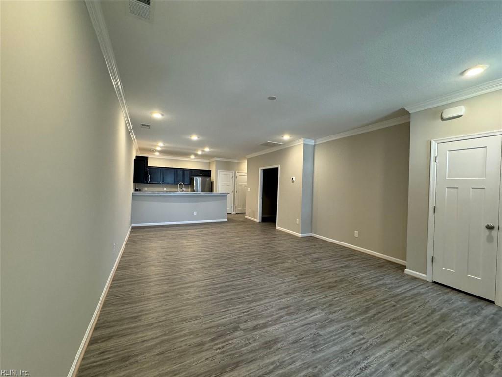 1310 Kathy Ann Way E Property Photo 7