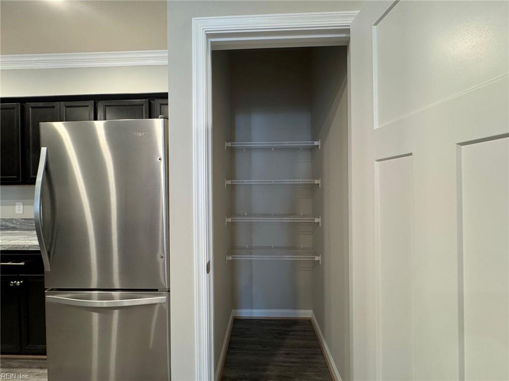 1310 Kathy Ann Way E Property Photo 9