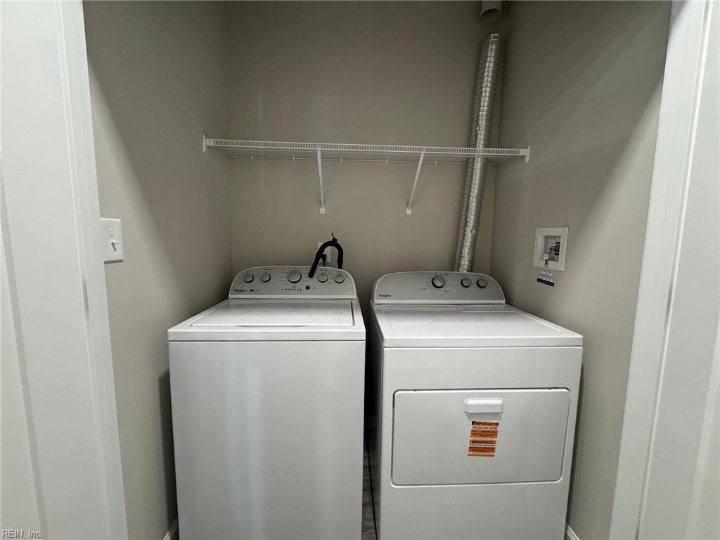 1310 Kathy Ann Way E Property Photo 10