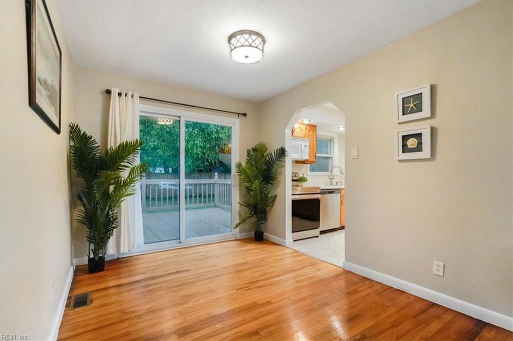 429 Gotham Rd Property Photo 9
