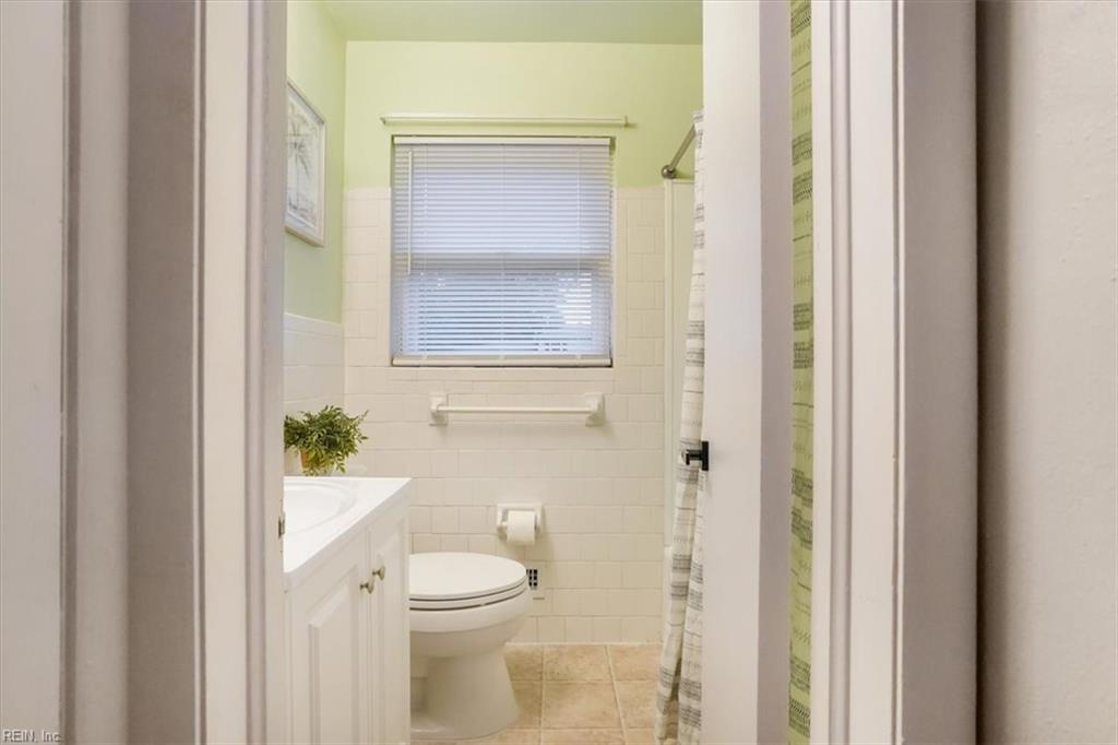 429 Gotham Rd Property Photo 17