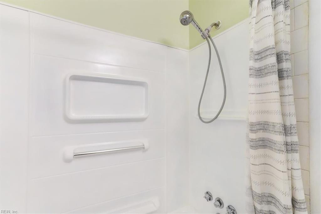 429 Gotham Rd Property Photo 19