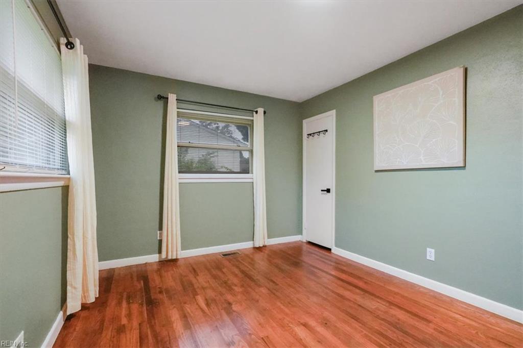 429 Gotham Rd Property Photo 22