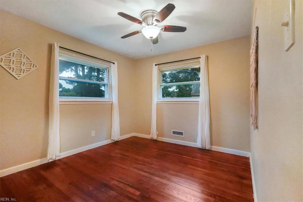 429 Gotham Rd Property Photo 25