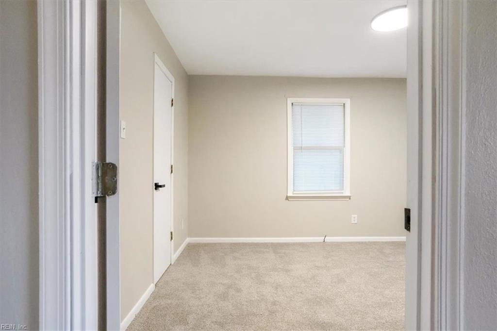 429 Gotham Rd Property Photo 31