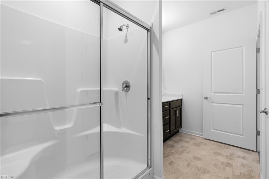 1736 Vankar Dr Property Photo 29