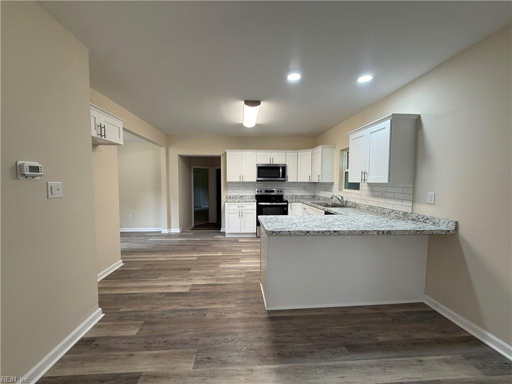 4304 Columbia St Property Photo 6
