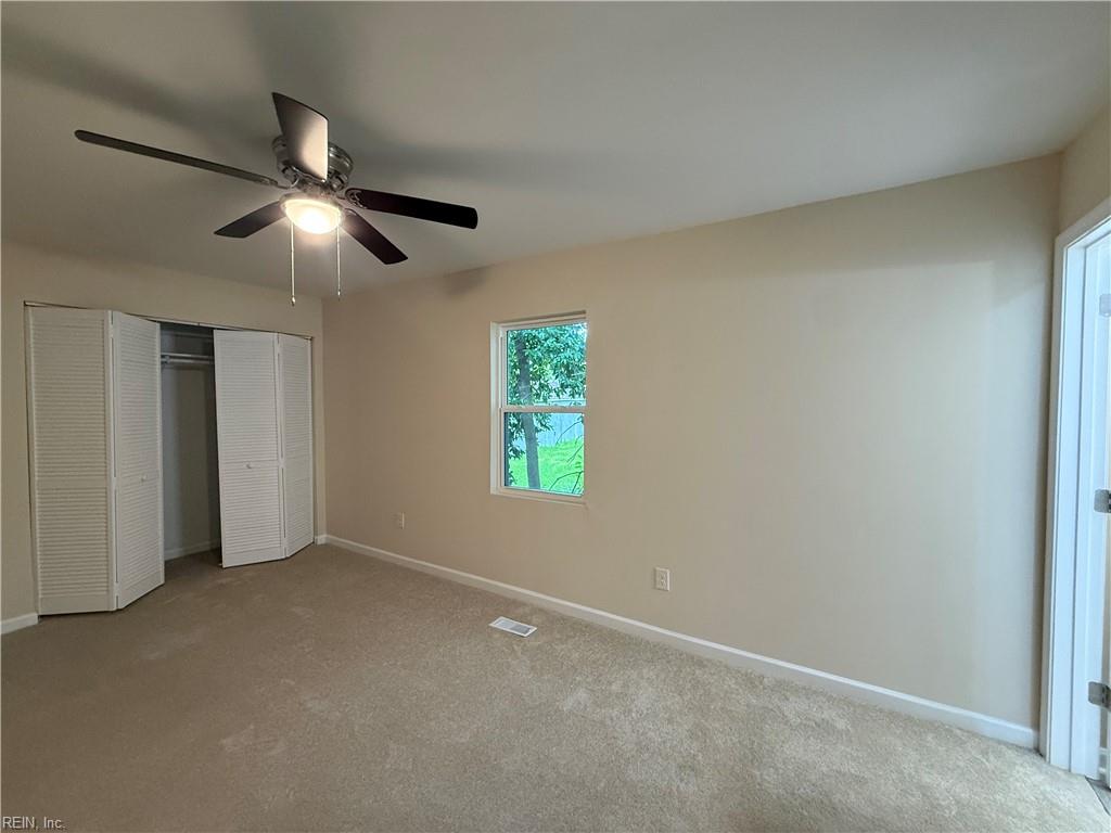 4304 Columbia St Property Photo 11