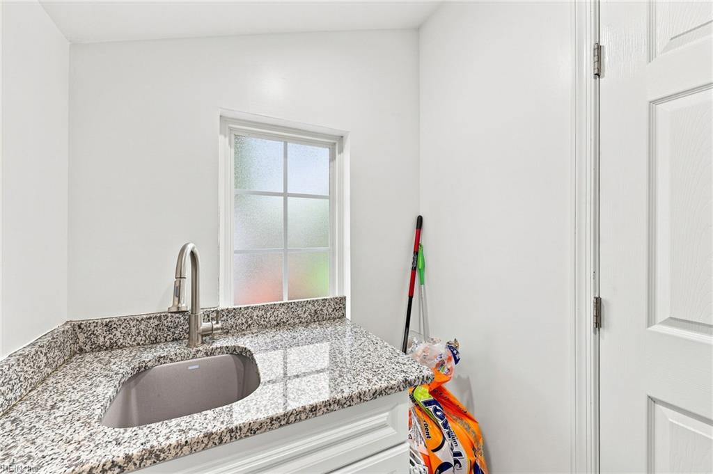 1209 Holly Ave Property Photo 33