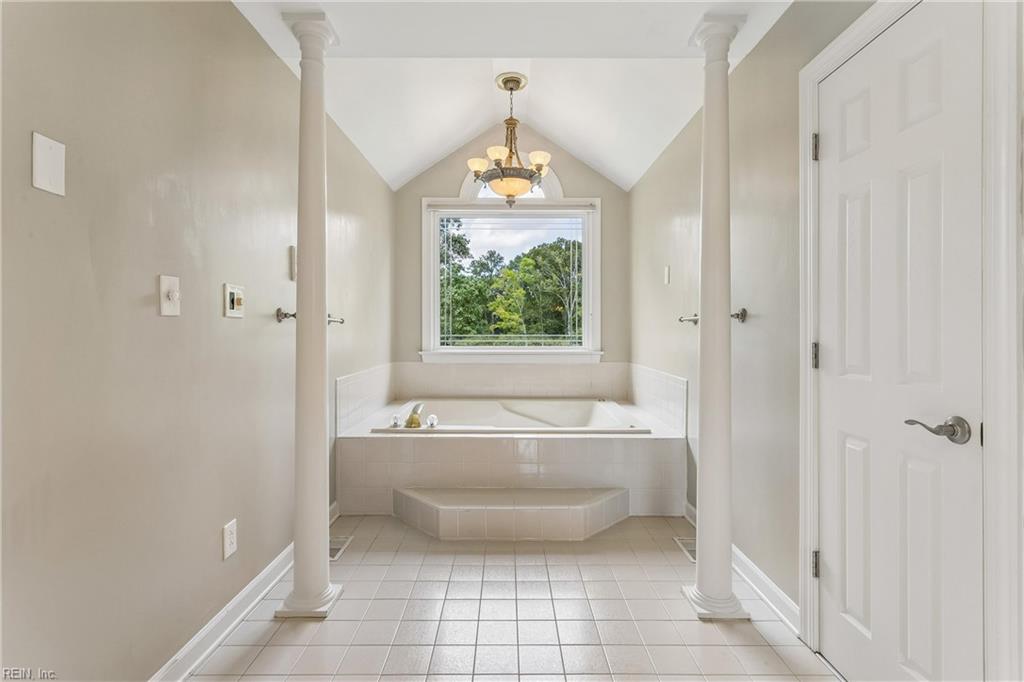 412 Chinquapin Orch Property Photo 37