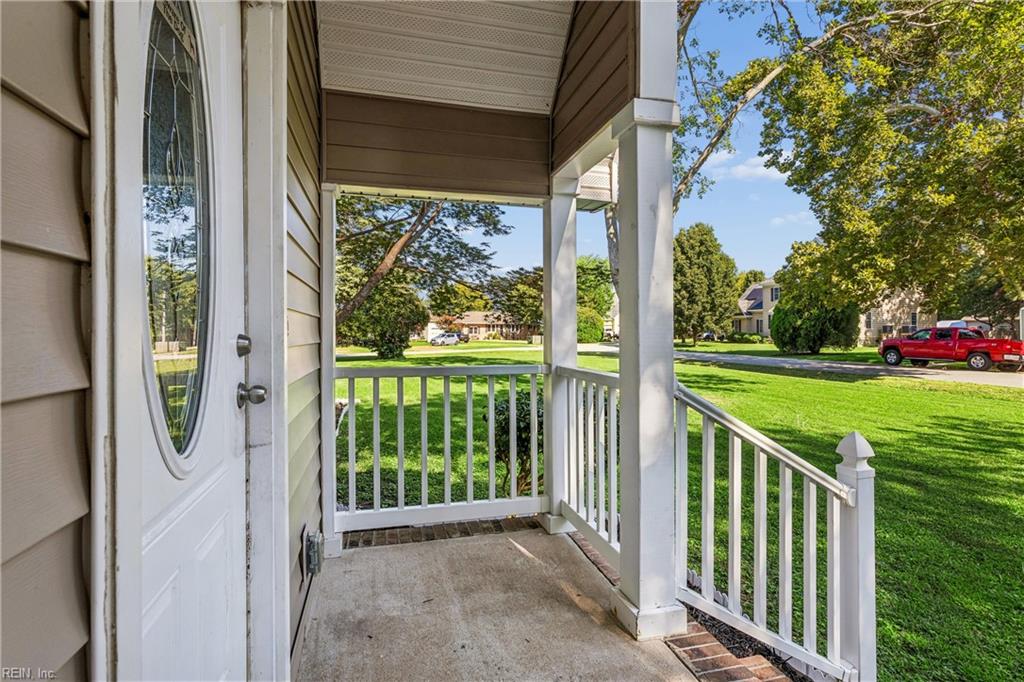 36 W Lamington Rd Property Photo 8