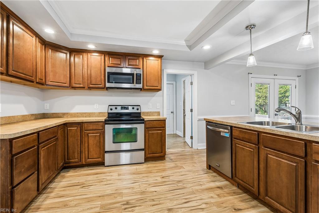 36 W Lamington Rd Property Photo 19