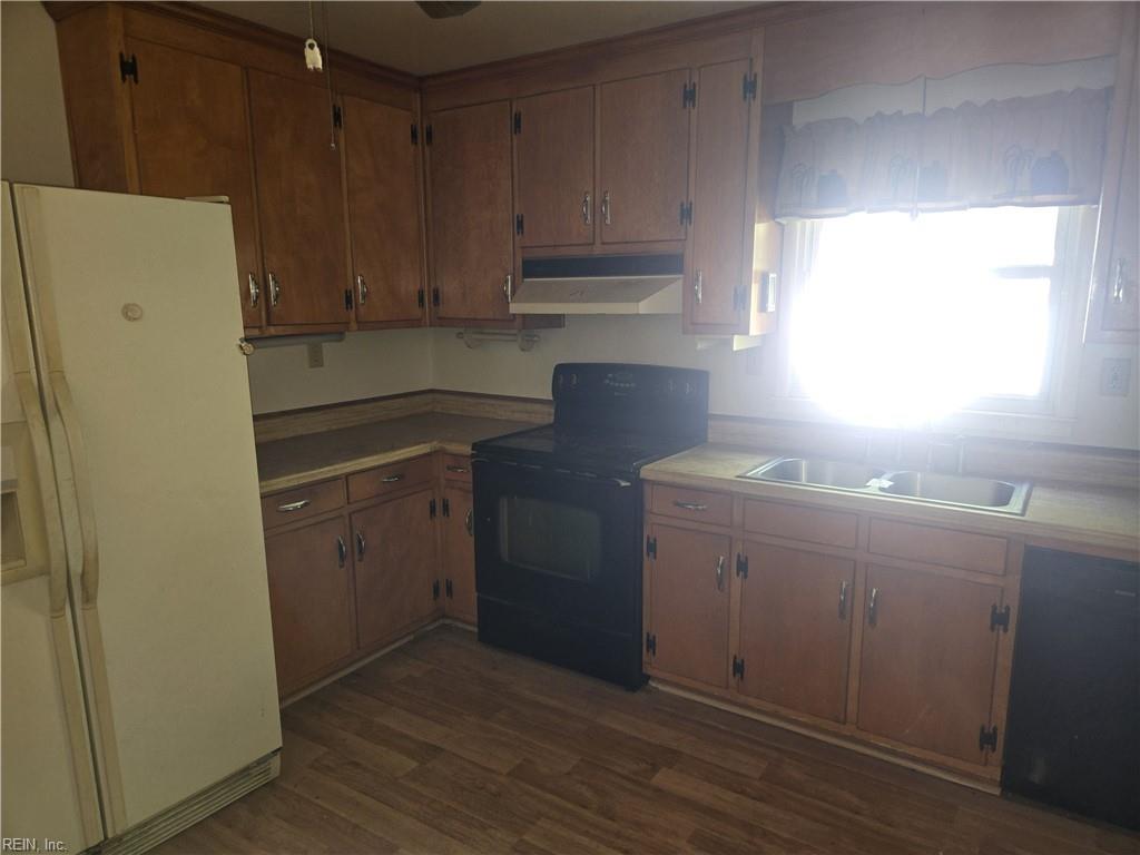 108 Londonshire Ter Property Photo 3