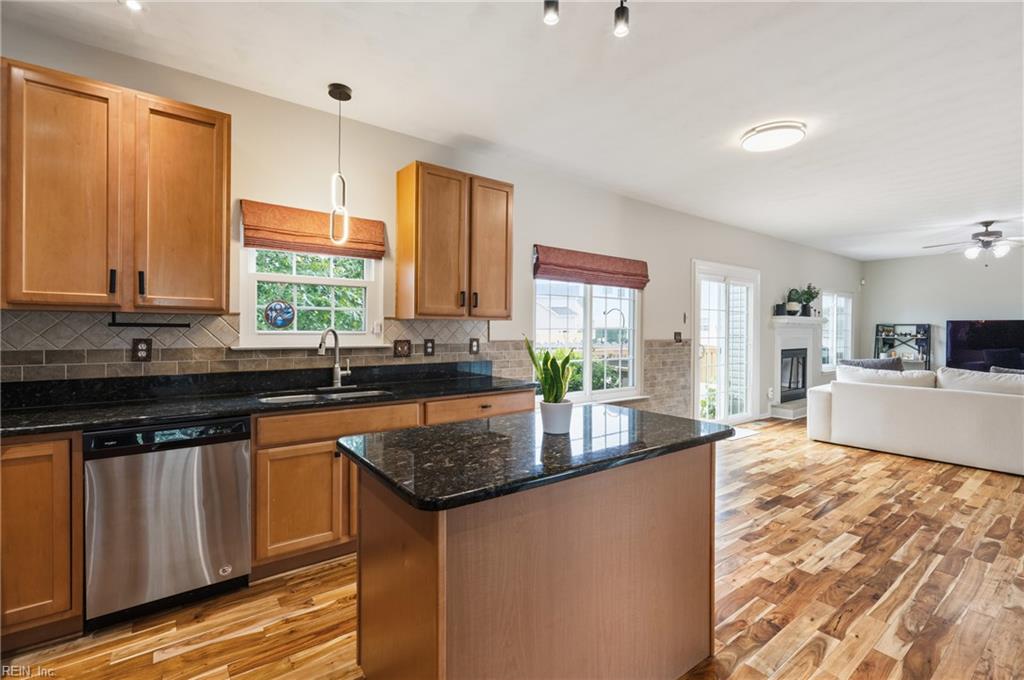 1824 Heald Way Property Photo 12