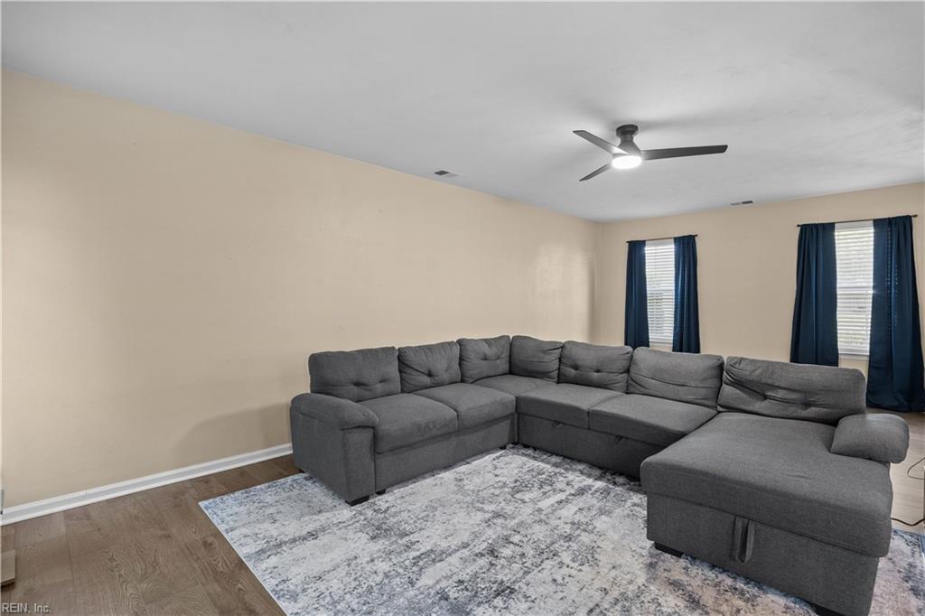 5928 Eagle Pt Property Photo 8