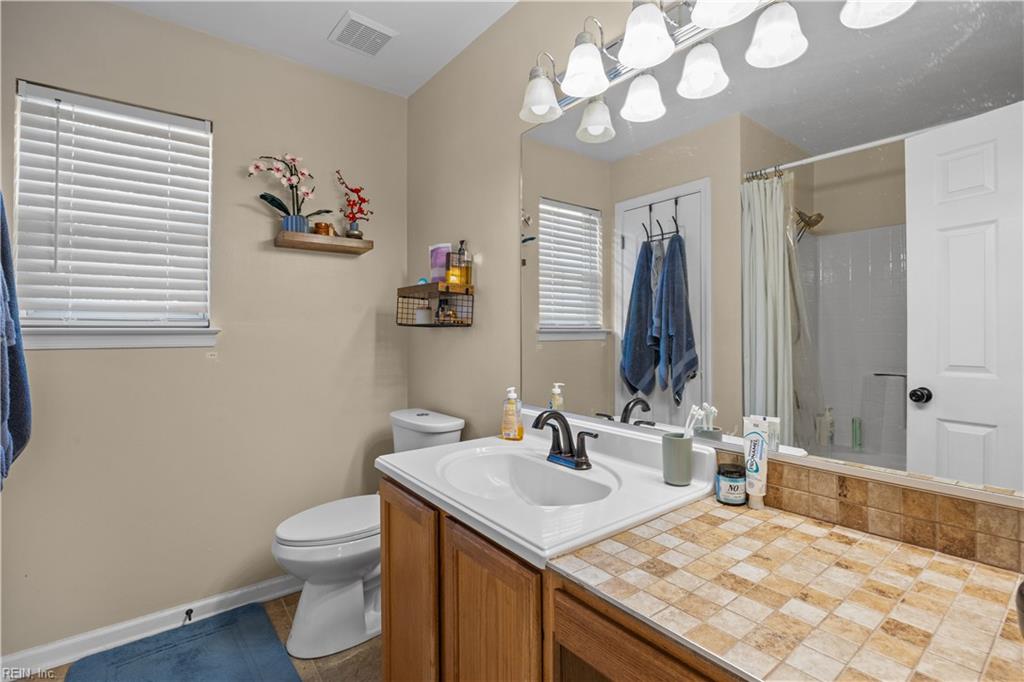 5928 Eagle Pt Property Photo 24