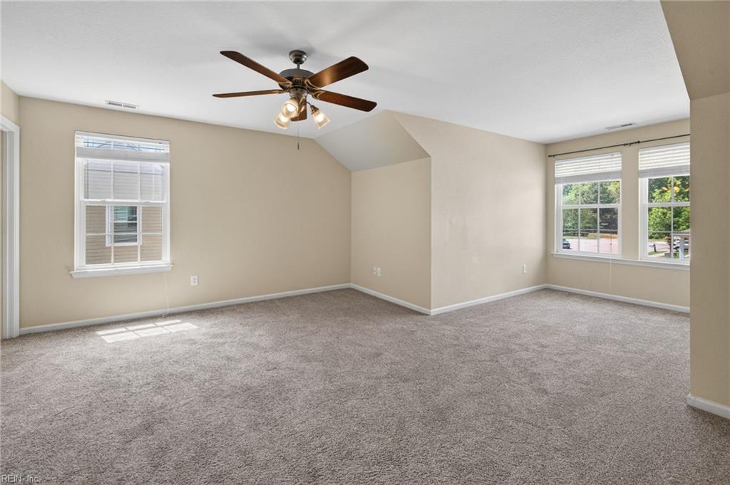 705 Creekwood Dr Property Photo 17
