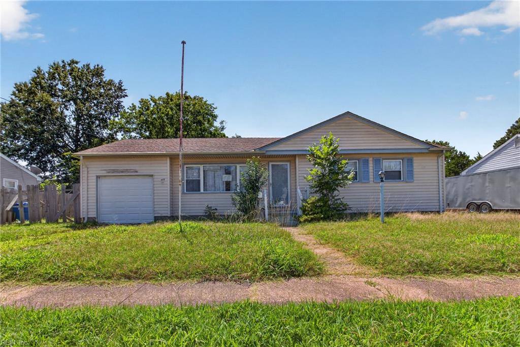 1803 Esquire ST Property Photo 1