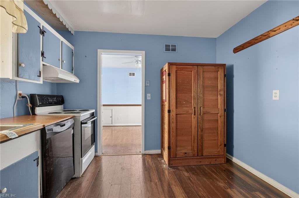 1803 Esquire St Property Photo 9