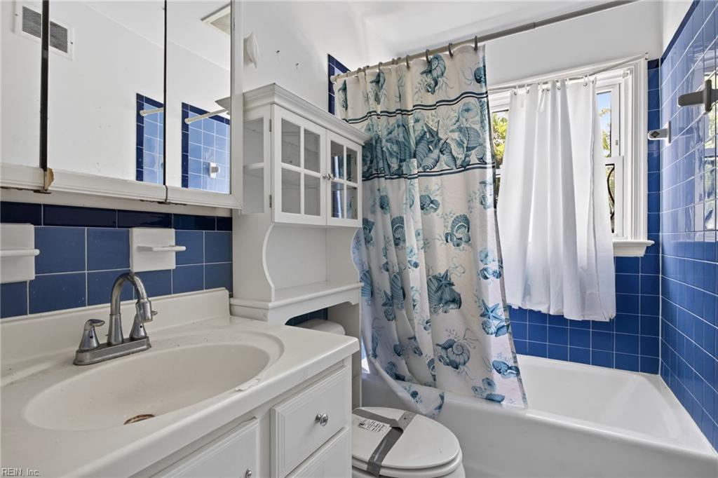 1803 Esquire St Property Photo 15