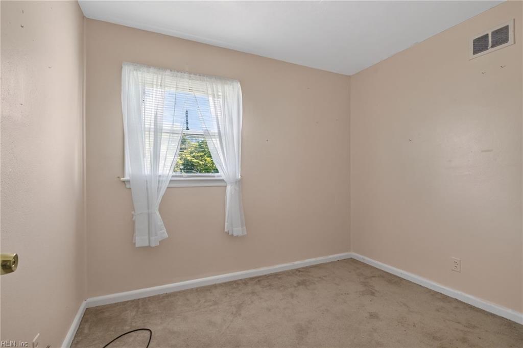 1803 Esquire St Property Photo 16