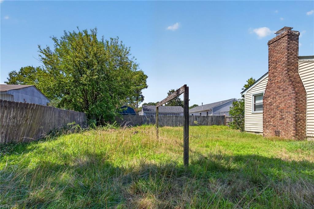 1803 Esquire St Property Photo 25