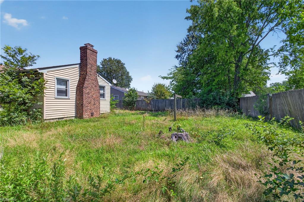 1803 Esquire St Property Photo 26
