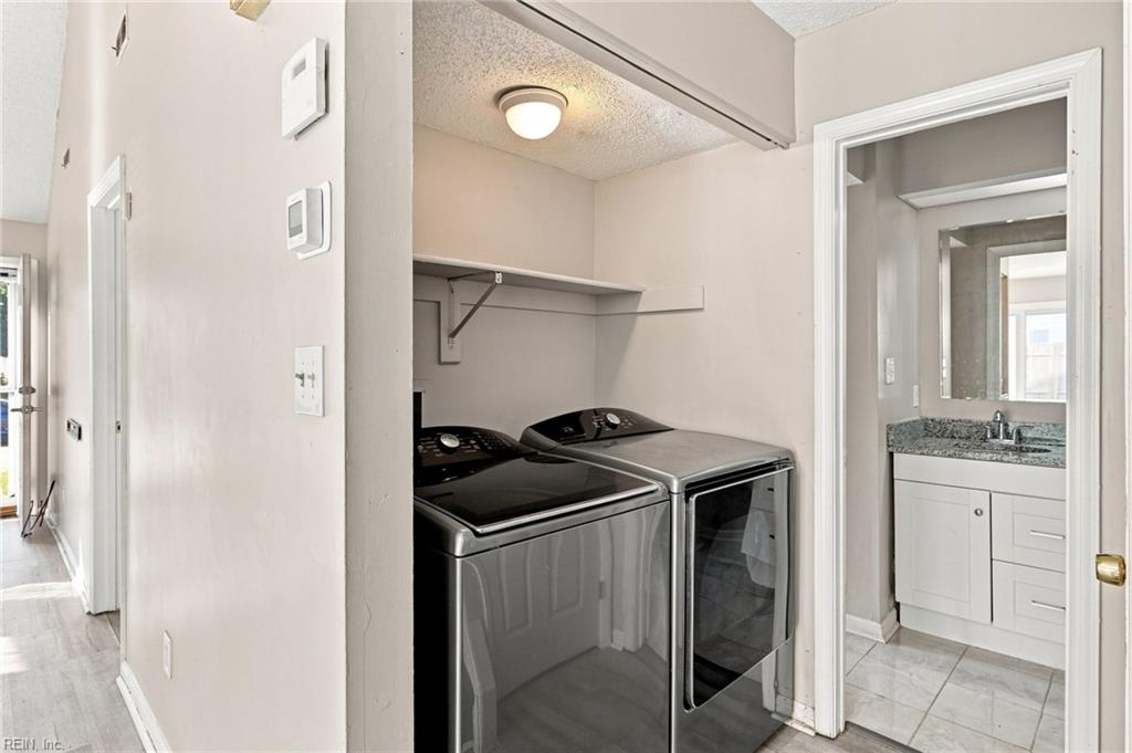 1940 Woodgate Arch Property Photo 22