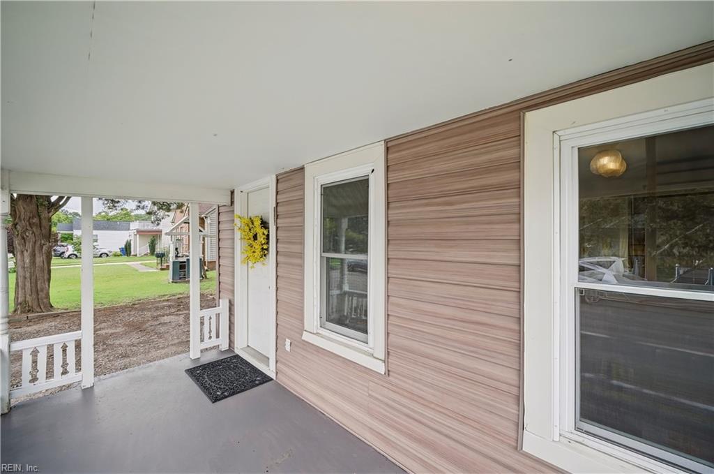 1035 Wilmington St Property Photo 5