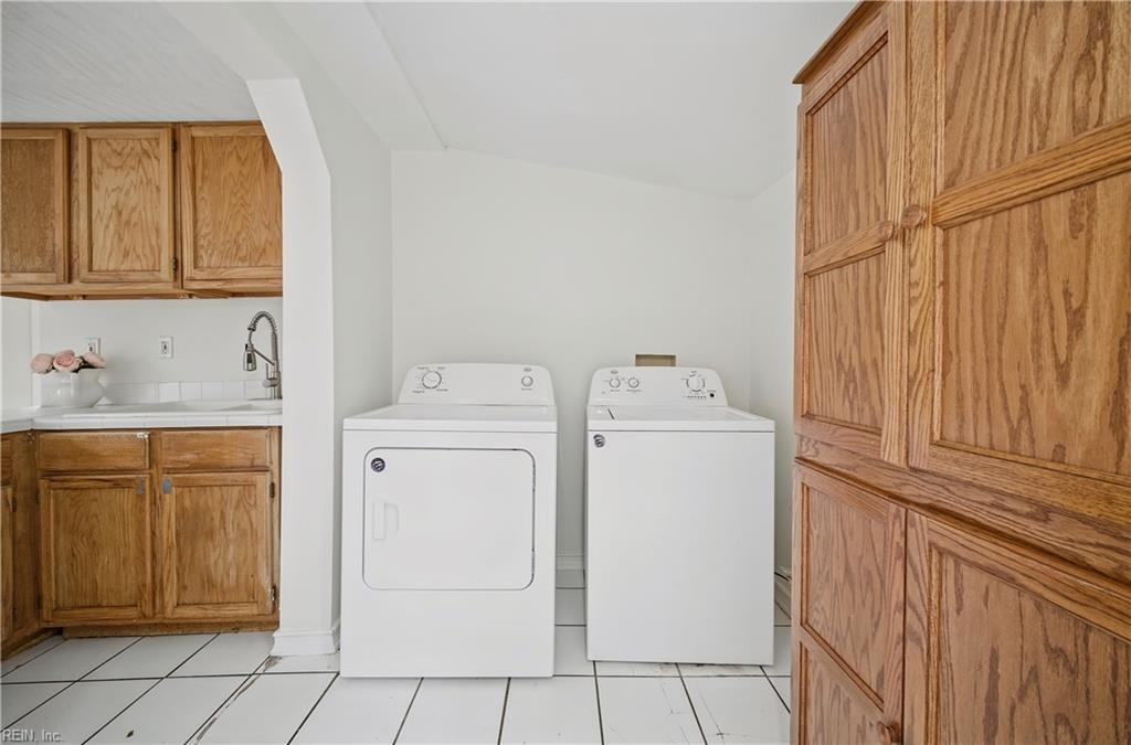 1035 Wilmington St Property Photo 14