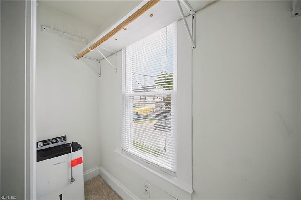 1035 Wilmington St Property Photo 21
