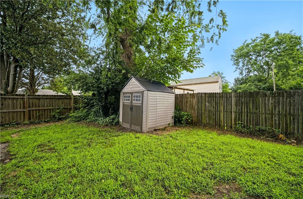 1035 Wilmington St Property Photo 25