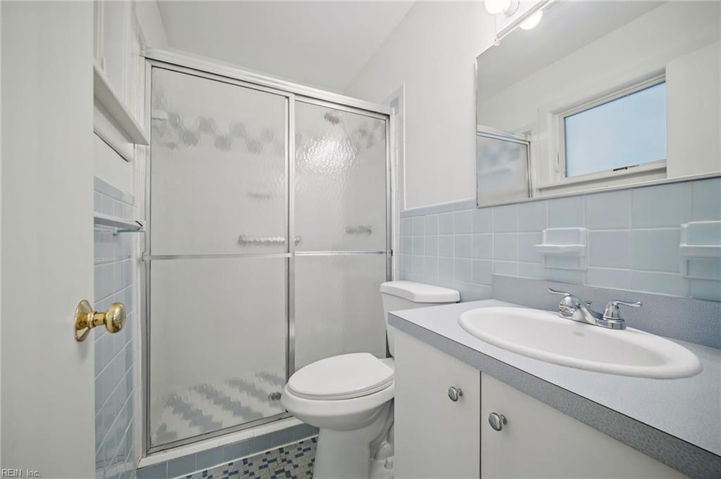 4109 Edinburgh Dr Property Photo 17