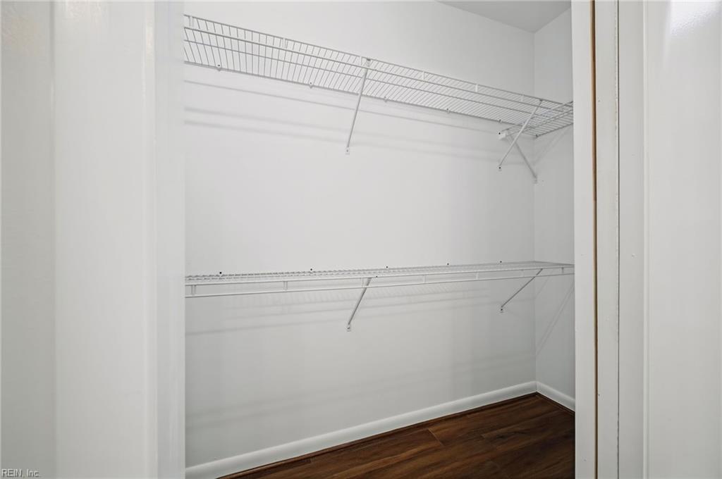 4109 Edinburgh Dr Property Photo 24